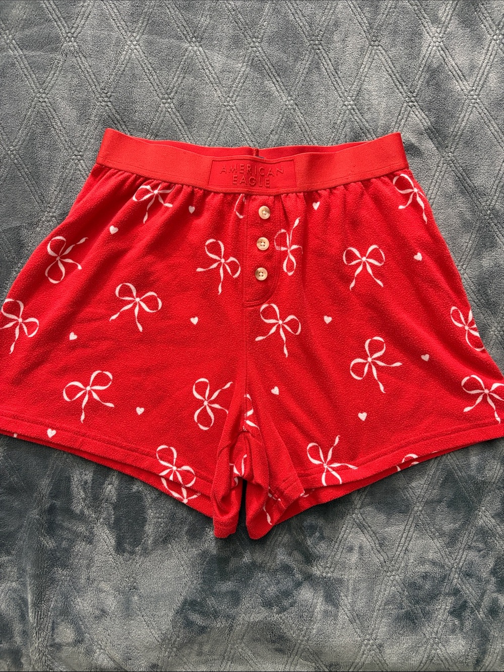 American Eagle Outfitters Red Bow-Print Women’s Shorts